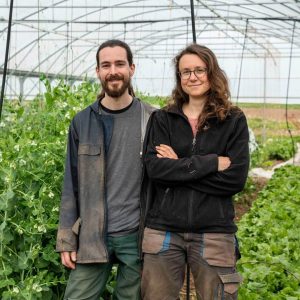 Les maraîchers du Jardin Ouroboros : Aëlle et Guillaume